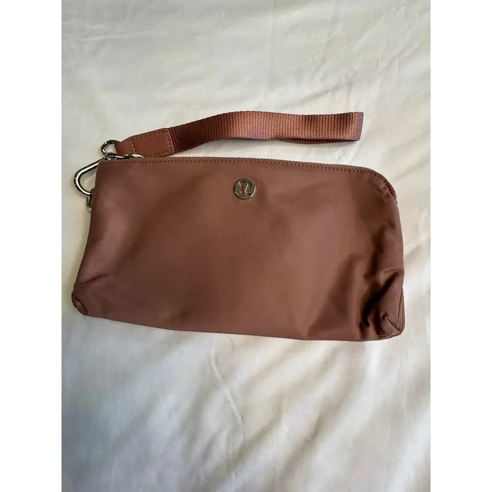 Lululemon Now and Always Pouch - Picture 2 of 15